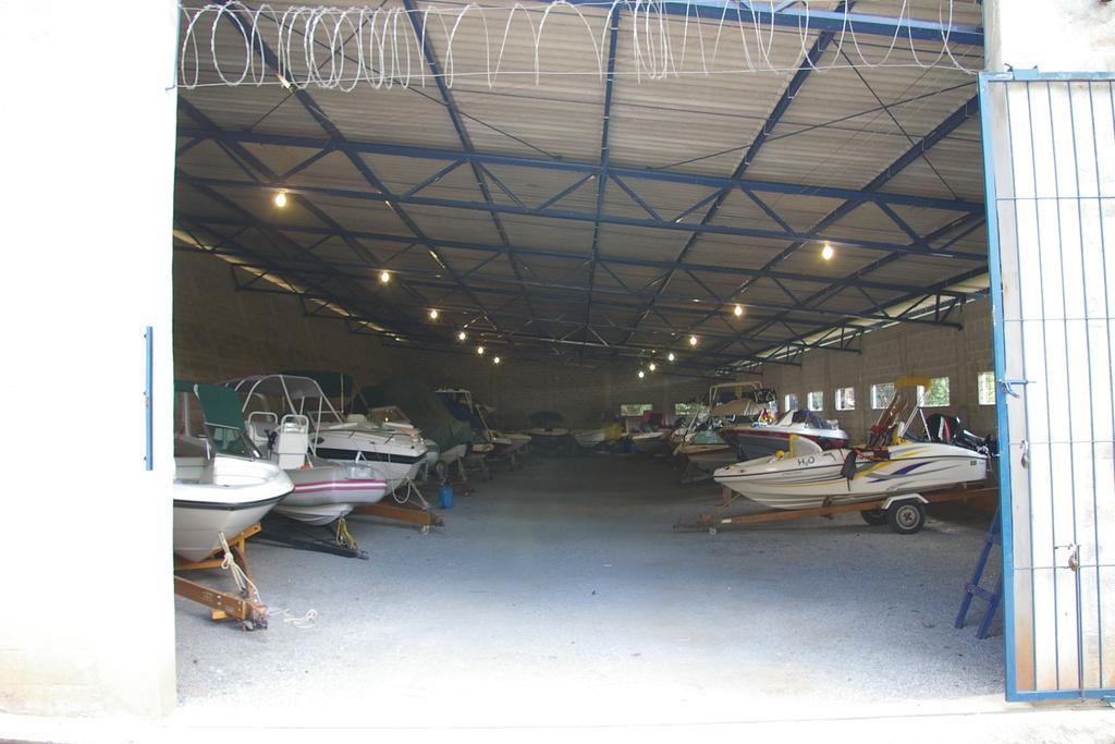 E Marina Pier 44 Nazare Paulista